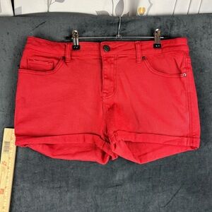 BDG sz 32W Mid Rise Red Jean Shorts Frayed Hem — ready for July 4th